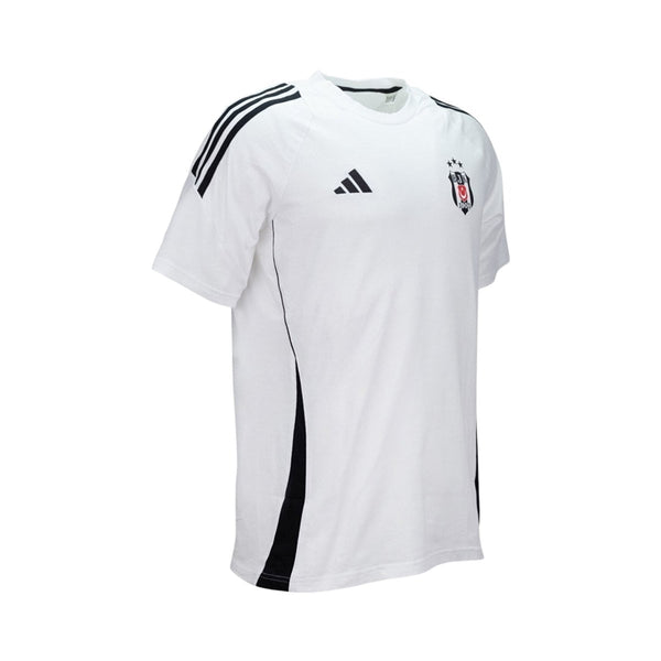 Besiktas Entrenamiento 25/26