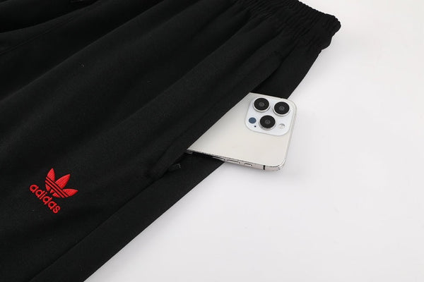 Manchester United 24/25 - Chándal con Capucha